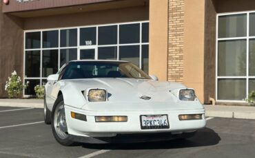 Chevrolet-corvette-1995-white