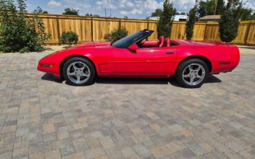 Chevrolet-corvette-amp-convertible-1996-red-12