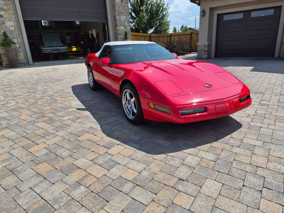 Chevrolet-corvette-amp-convertible-1996-red-2