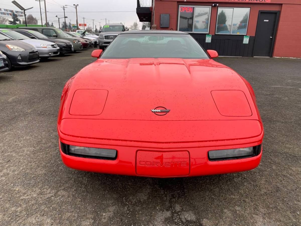Chevrolet-corvette-base-2dr-hat-1995-red