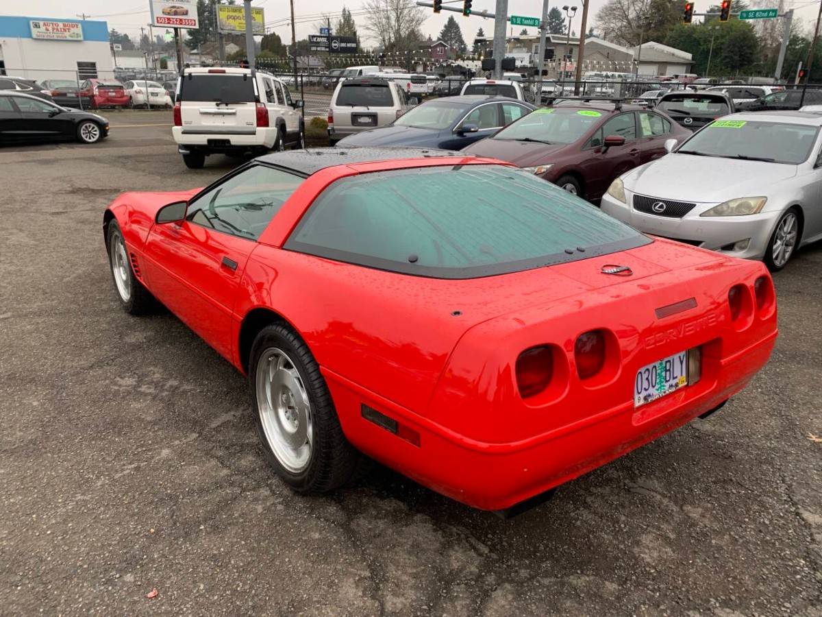 Chevrolet-corvette-base-2dr-hat-1995-red-6