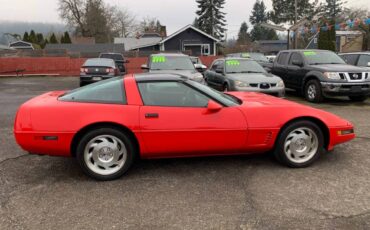 Chevrolet-corvette-base-2dr-hat-1995-red-9