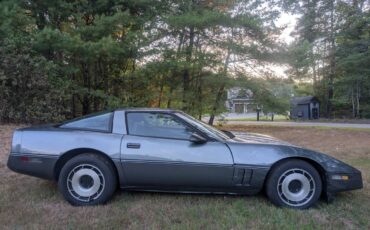 Chevrolet-corvette-c4-1984-custom-65