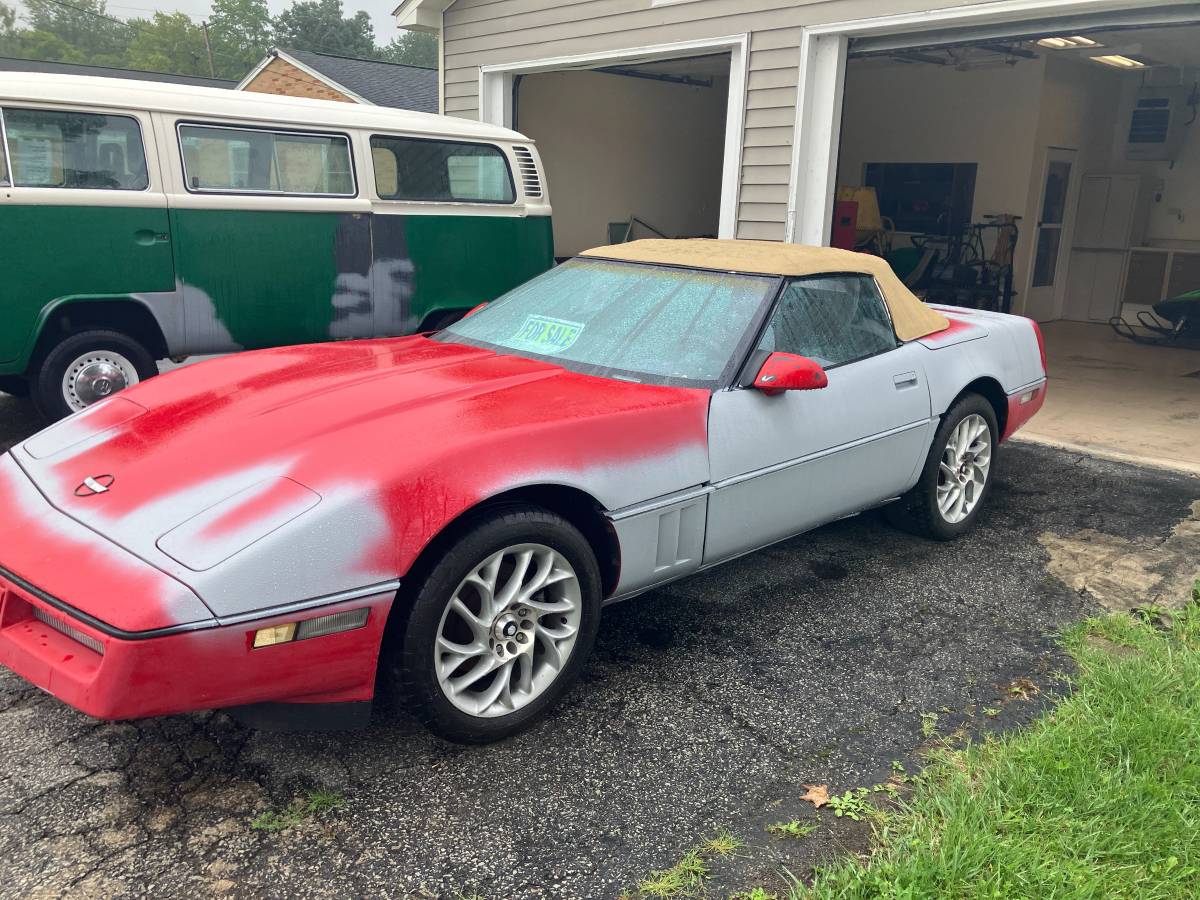 Chevrolet-corvette-convertible-1987-red-1