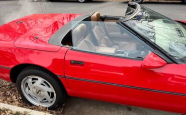 Chevrolet-corvette-convertible-1989-red-8
