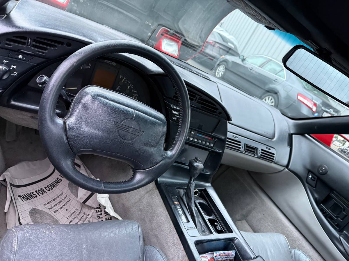 Chevrolet-corvette-convertible-1996-5