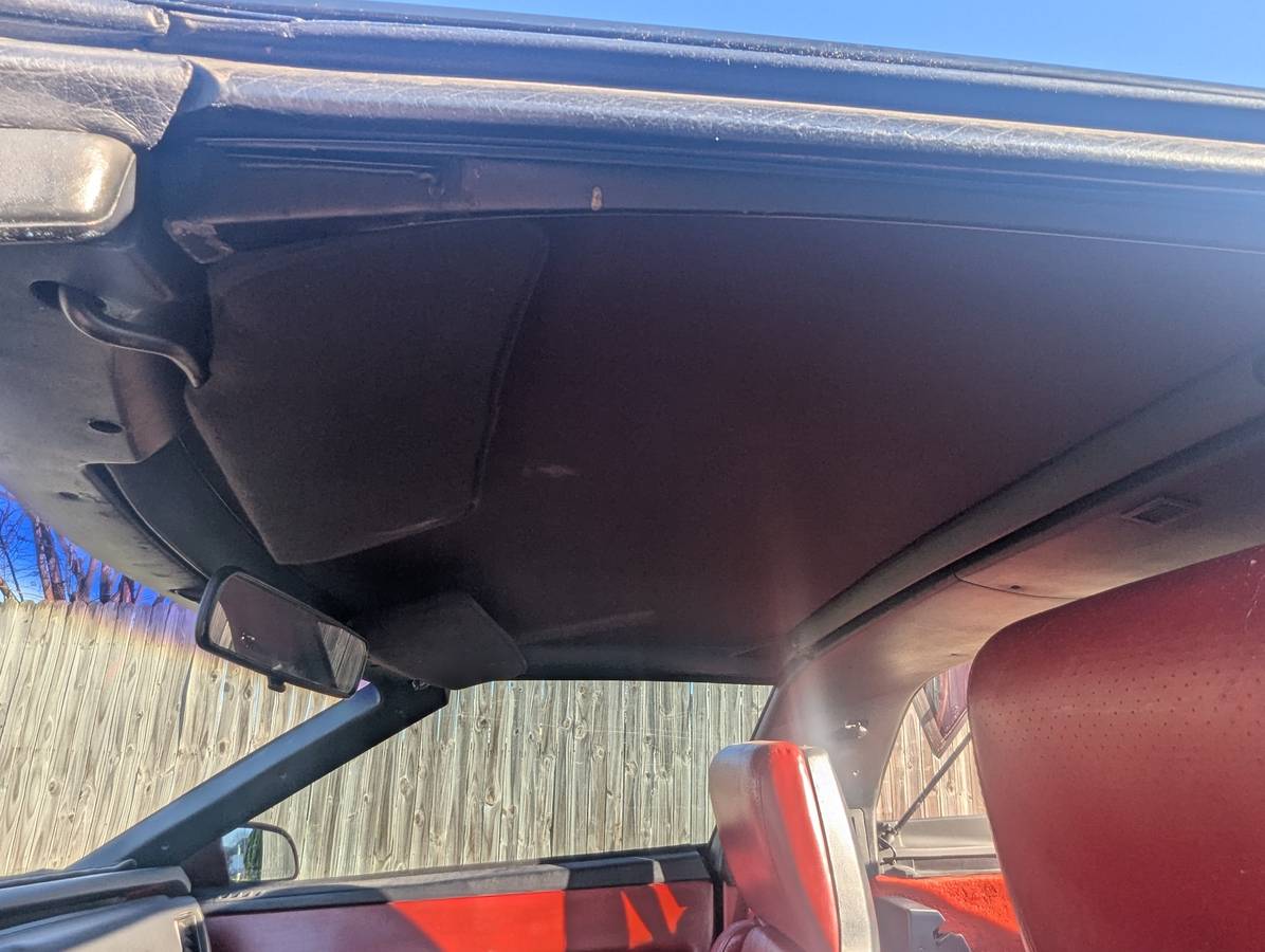 Chevrolet-corvette-coupe-1984-red-4