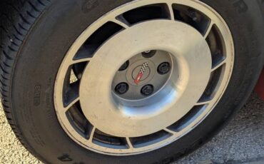 Chevrolet-corvette-coupe-1984-red-6