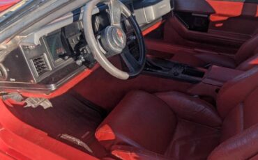 Chevrolet-corvette-coupe-1984-red-7