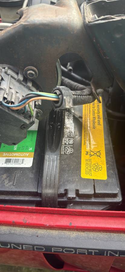 Chevrolet-corvette-coupe-1985-red-2