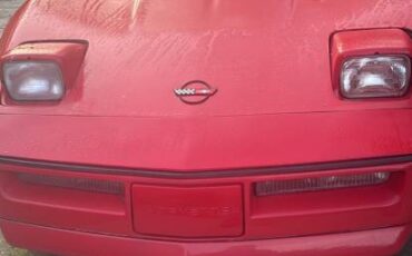 Chevrolet-corvette-coupe-1985-red-4