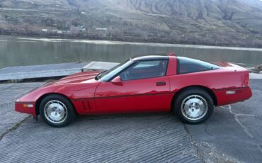 Chevrolet-corvette-coupe-1986-red-10