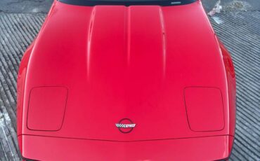 Chevrolet-corvette-coupe-1986-red-11