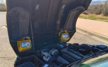 Chevrolet-corvette-coupe-1992-yellow