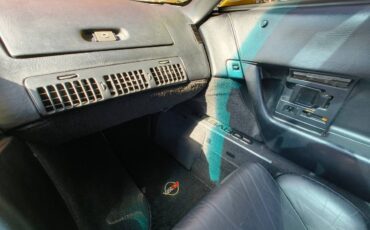 Chevrolet-corvette-coupe-1992-yellow-4