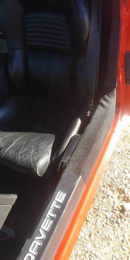 Chevrolet-corvette-coupe-1994-2