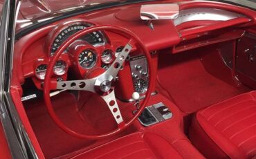 Chevrolet-corvette-roadster-1959-red-5
