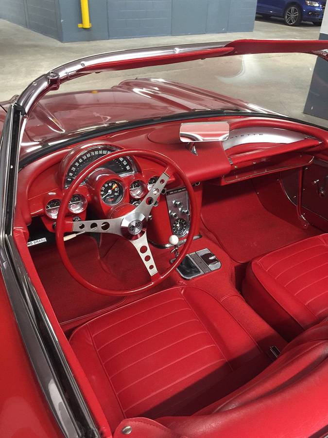 Chevrolet-corvette-roadster-1959-red-5