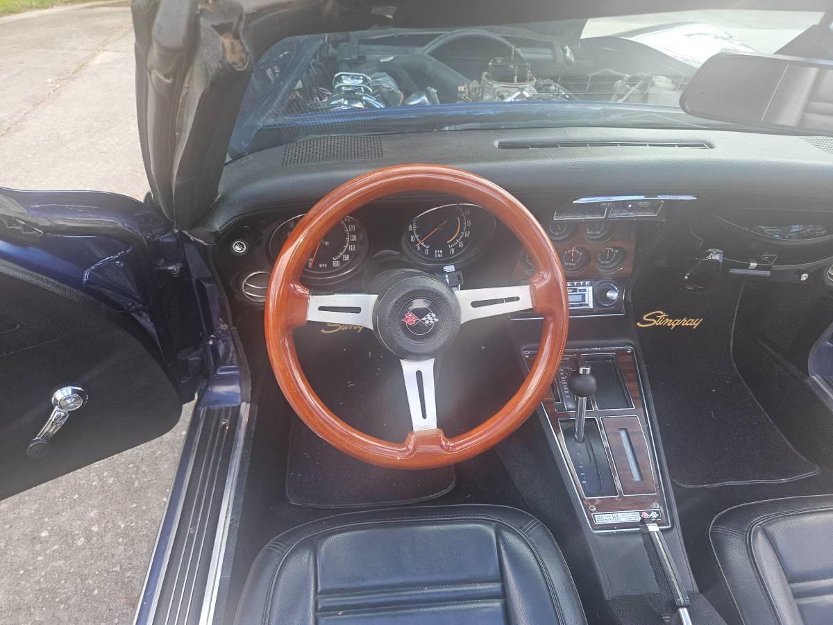 Chevrolet-corvette-stingray-1973-blue-1