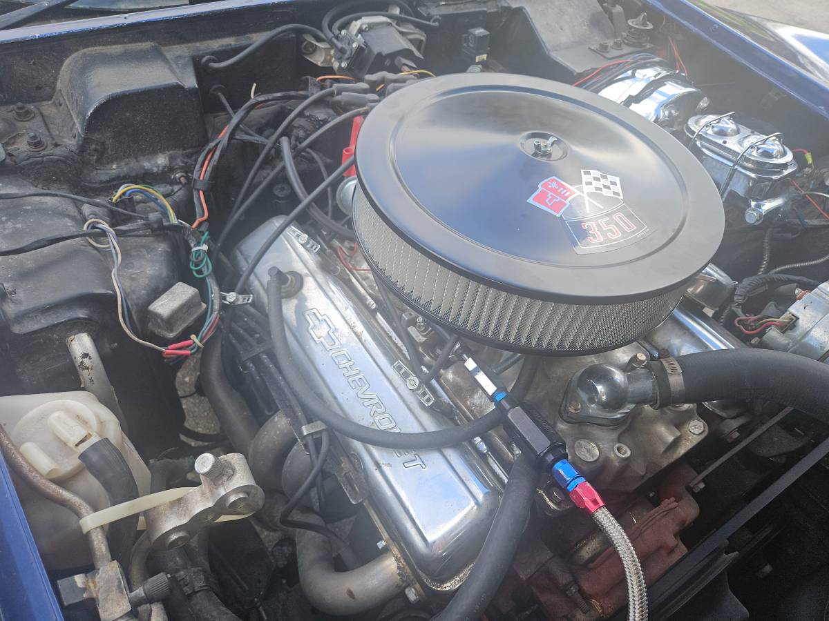 Chevrolet-corvette-stingray-1973-blue-7