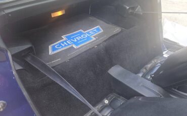 Chevrolet-corvette-stingray-1973-blue-9