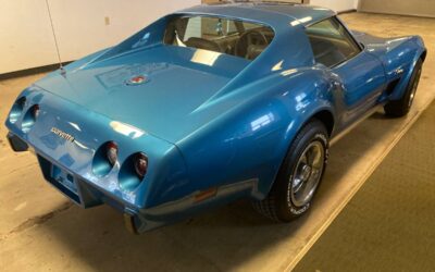 Chevrolet corvette stingray 1976