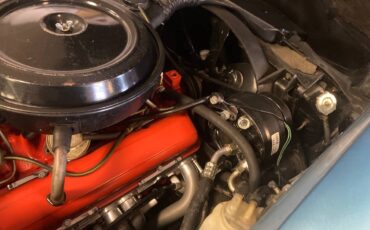 Chevrolet-corvette-stingray-1976-7