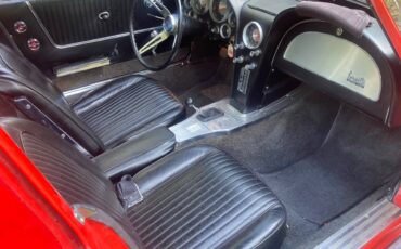 Chevrolet-corvette-stingray-1976-8