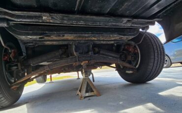 Chevrolet-corvette-stingray-1979-blue-5