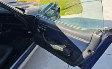 Chevrolet-corvette-stingray-1979-blue-8