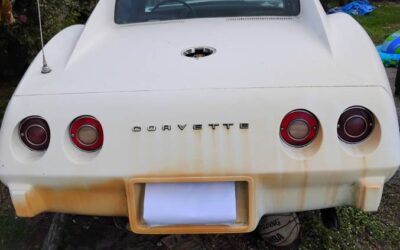 Chevrolet corvette t-top 1975