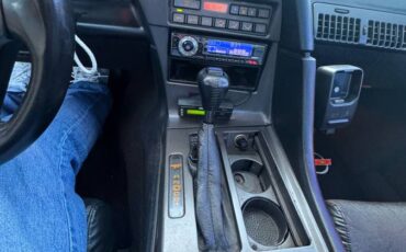 Chevrolet-corvette-targa-1990-white-1