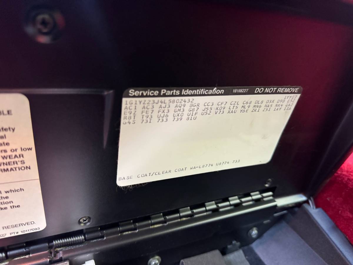 Chevrolet-corvette-zr1-1990-red-15