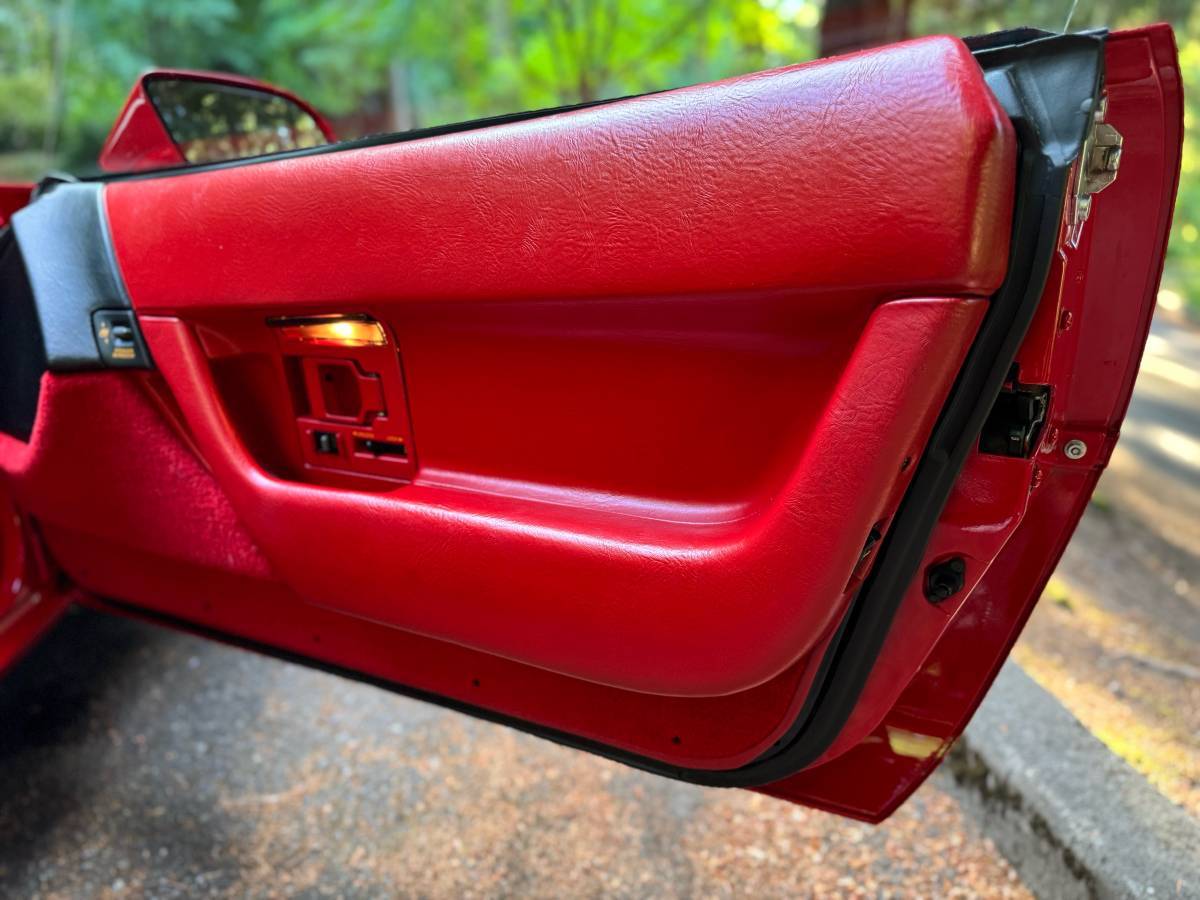 Chevrolet-corvette-zr1-1990-red-5