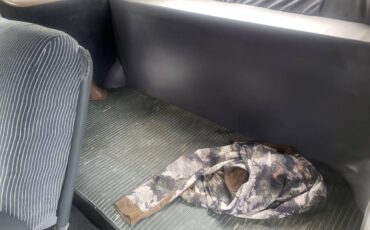 Chevrolet-coupe-1940-blue-3