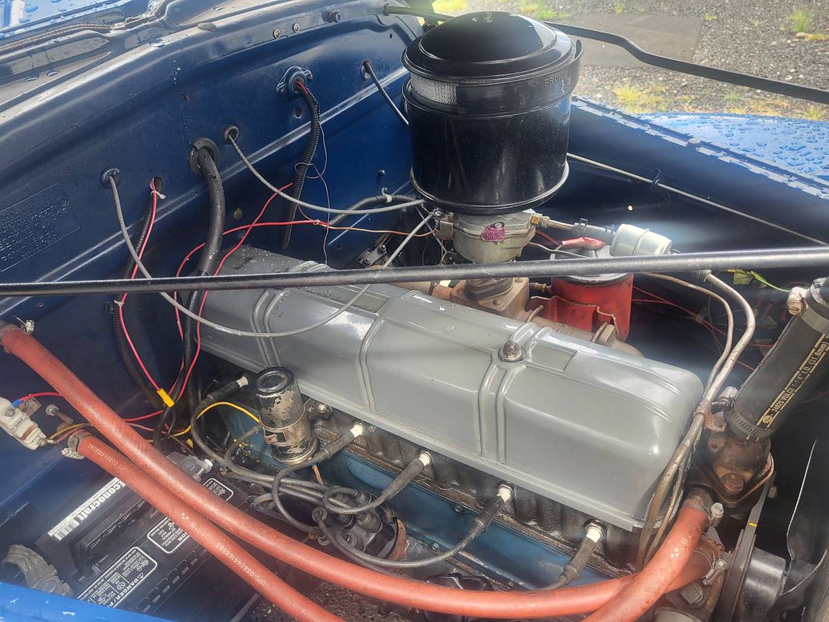 Chevrolet-coupe-1940-blue-9