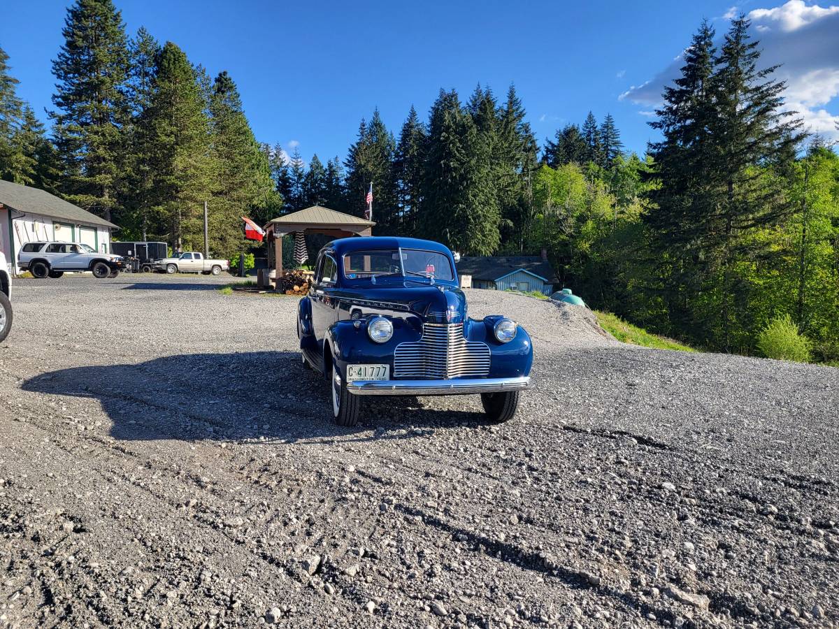 Chevrolet-coupe-1940-blue