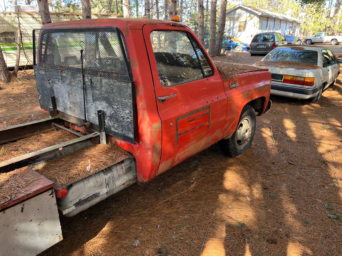 Chevrolet-custom-c30-1973-red-11