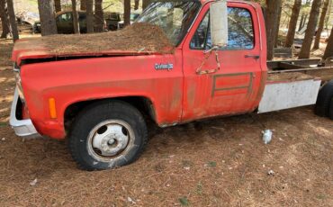 Chevrolet-custom-c30-1973-red