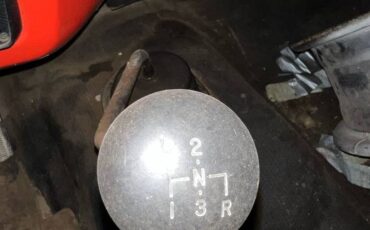 Chevrolet-custom-c30-1973-red-7