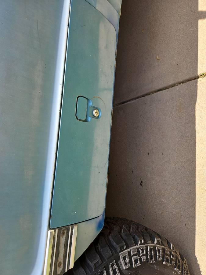 Chevrolet-custom-camper-truck-1970-blue-13