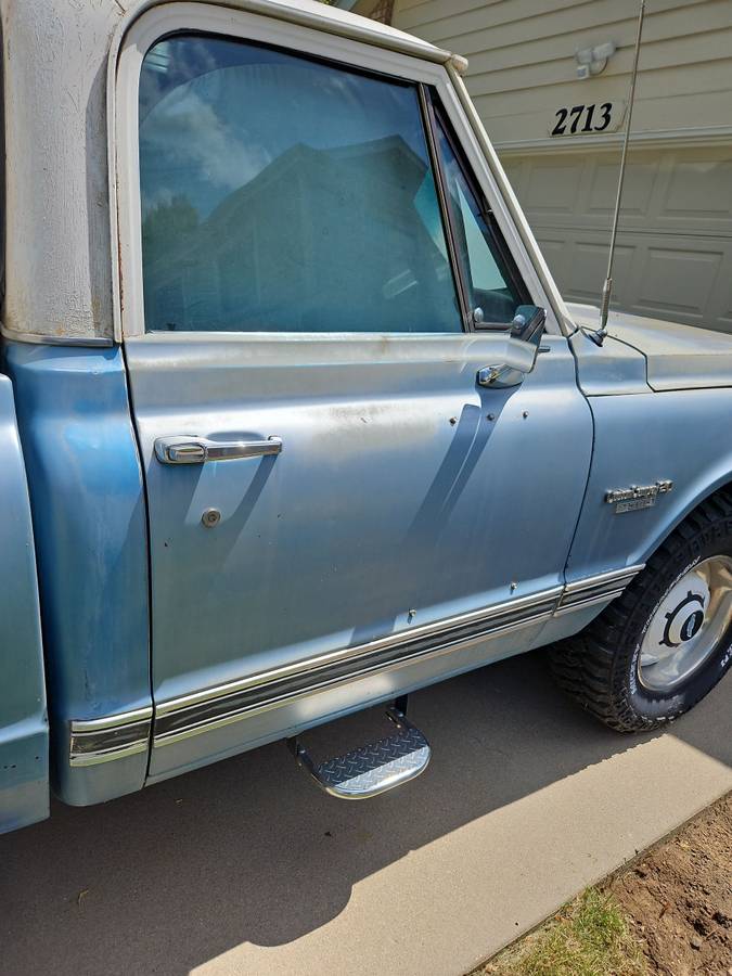 Chevrolet-custom-camper-truck-1970-blue-14