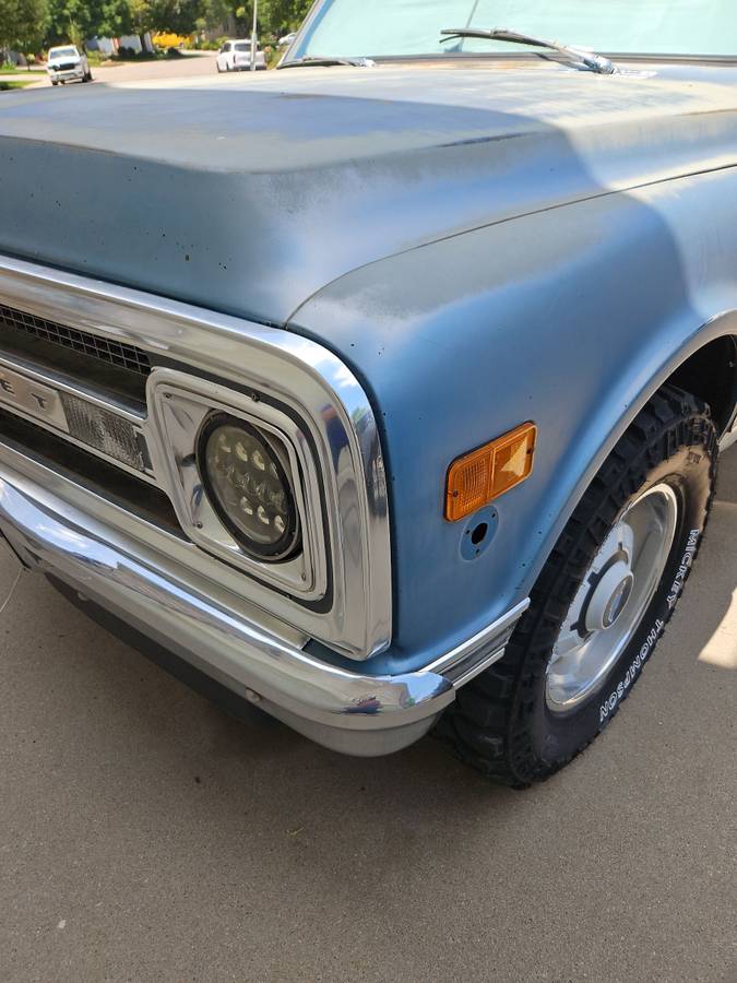 Chevrolet-custom-camper-truck-1970-blue-16