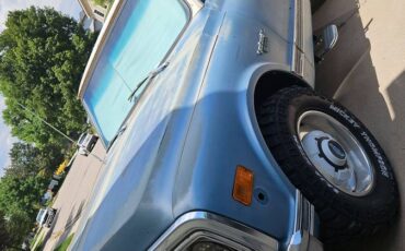 Chevrolet-custom-camper-truck-1970-blue