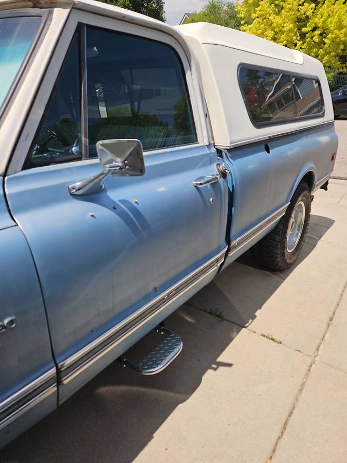 Chevrolet-custom-camper-truck-1970-blue-6