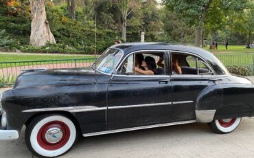 Chevrolet-deluxe-styleline-1951-black-2