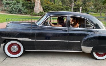 Chevrolet-deluxe-styleline-1951-black-5