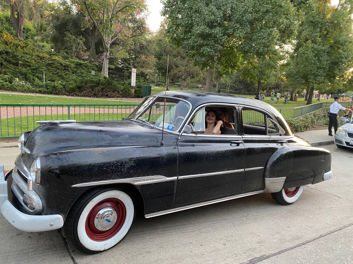 Chevrolet-deluxe-styleline-1951-black-7