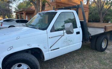 Chevrolet-dully-1994-white