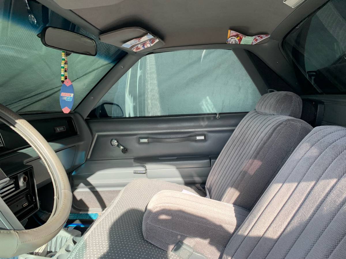 Chevrolet-el-camino-12-ton-nominal-1987-blue-13